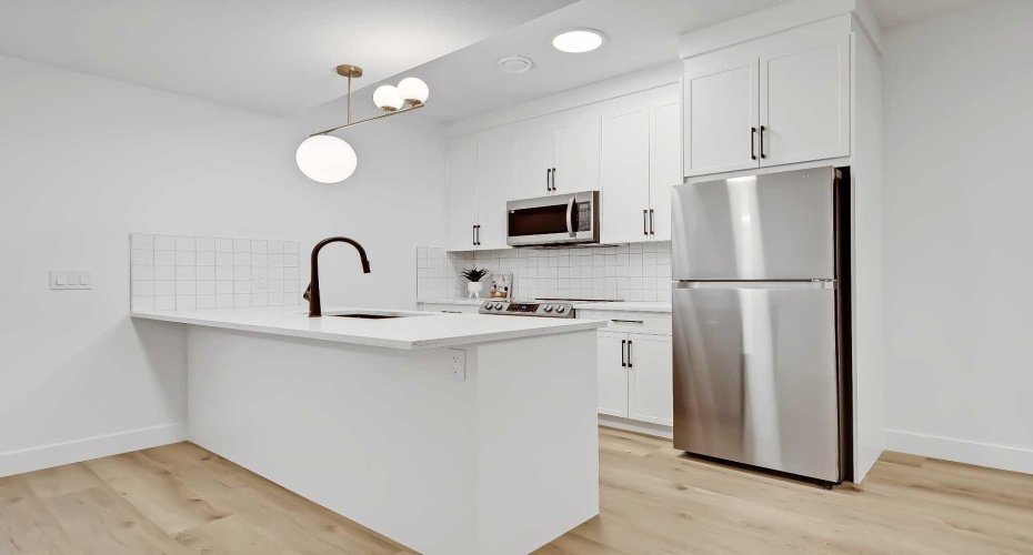 215 25 Avenue, Calgary, Alberta T2M 2A6, 5 Bedrooms Bedrooms, ,4 BathroomsBathrooms,Residential,For Sale,25,A2198942