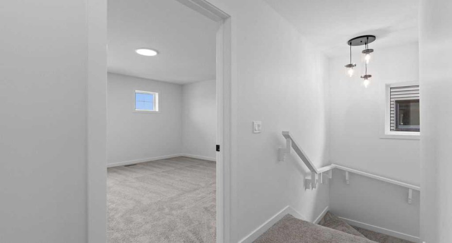 1029 Reynolds Crescent, Airdrie, Alberta T4B 5L8, 2 Bedrooms Bedrooms, ,3 BathroomsBathrooms,Residential,For Sale,Reynolds,A2200715