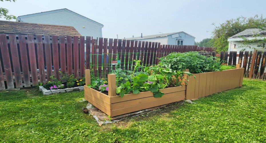 903 5 Avenue, Fox Creek, Alberta T0H 1P0, 3 Bedrooms Bedrooms, ,2 BathroomsBathrooms,Residential,For Sale,5,A2200922