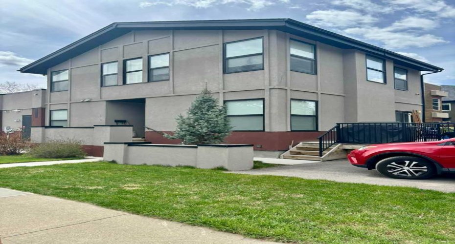 6104 Bowness Road, Calgary, Alberta T3B 0E1, ,Commercial,For Sale,Bowness,A1200318