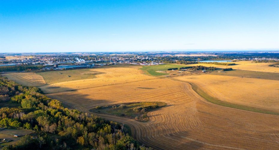 6360 C & E Trail, Innisfail, Alberta T4G 0G9, ,Land,For Sale,C & E,A2006395