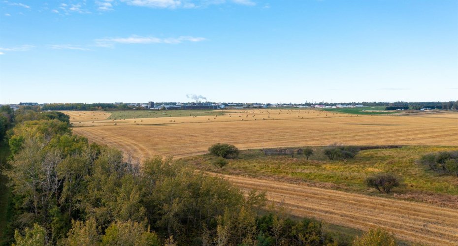 6360 C & E Trail, Innisfail, Alberta T4G 0G9, ,Land,For Sale,C & E,A2006395