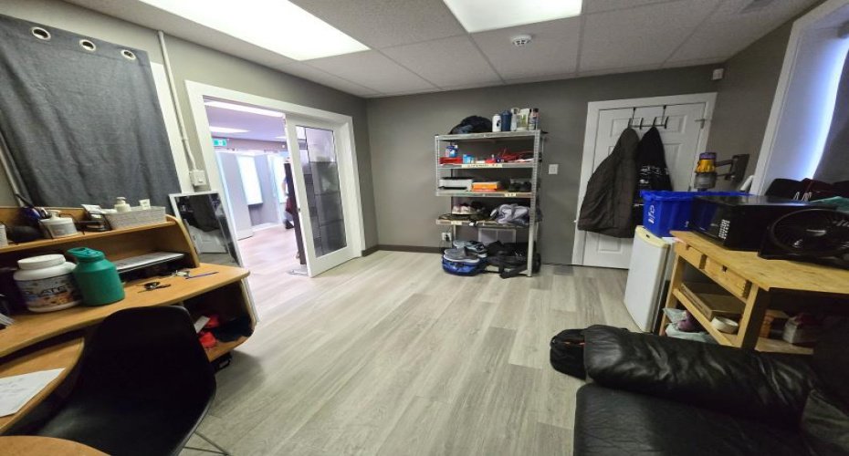 4418 50 Avenue, Red Deer, Alberta T4N 3Z6, ,Commercial,For Lease,50,A2201457