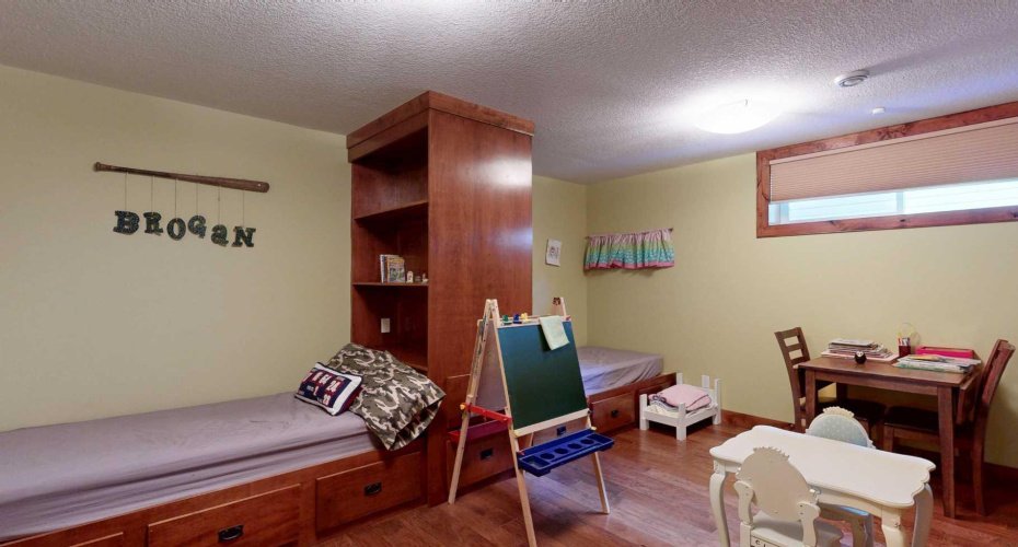 5010 53 Street, Stettler, Alberta T0C 2L2, 3 Bedrooms Bedrooms, ,3 BathroomsBathrooms,Residential,For Sale,53,A2201578
