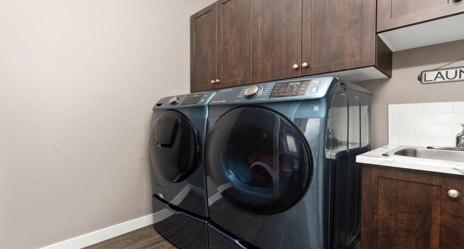 48324 834 Highway, Rural Camrose County, Alberta T0B 2M2, 5 Bedrooms Bedrooms, ,4 BathroomsBathrooms,Residential,For Sale,834,A2101080