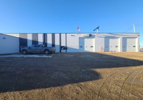7810 102 Avenue, Peace River, Alberta T8S 1R2, ,Commercial,For Lease,102,A2202161