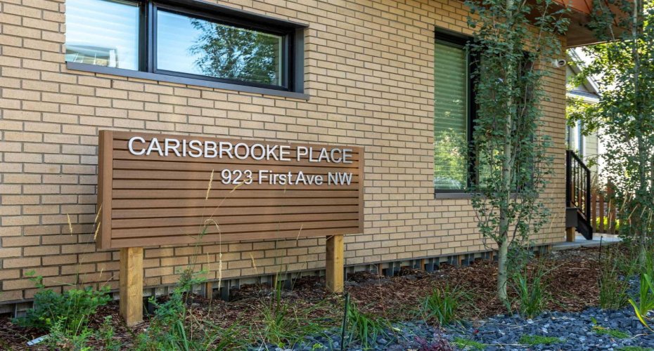 923 1 Avenue, Calgary, Alberta T2N 0A6, 3 Bedrooms Bedrooms, ,3 BathroomsBathrooms,Residential,For Sale,1,A2202302