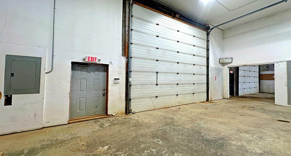 280 MacLennan Crescent, Fort McMurray, Alberta T9H 4G1, ,Commercial,For Lease,MacLennan,A2202632