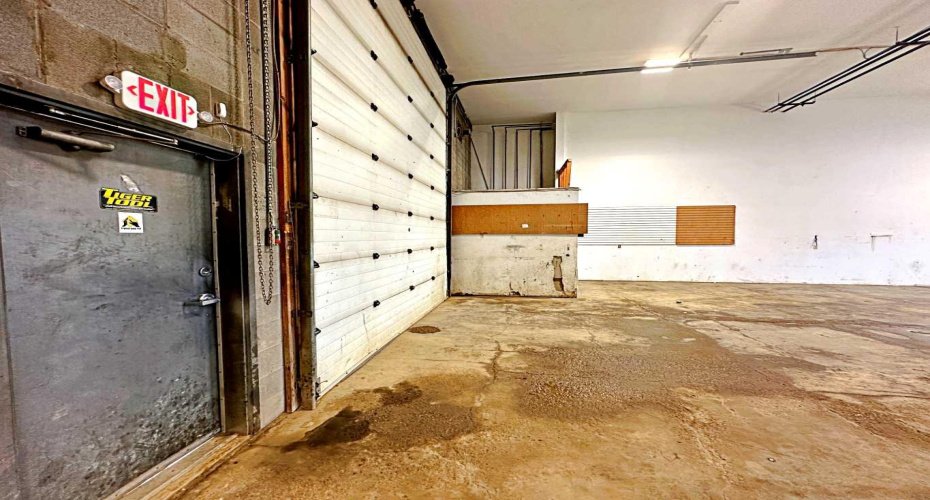 280 MacLennan Crescent, Fort McMurray, Alberta T9H 4G1, ,Commercial,For Lease,MacLennan,A2202632