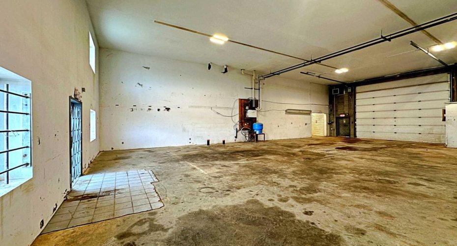 280 MacLennan Crescent, Fort McMurray, Alberta T9H 4G1, ,Commercial,For Lease,MacLennan,A2202632