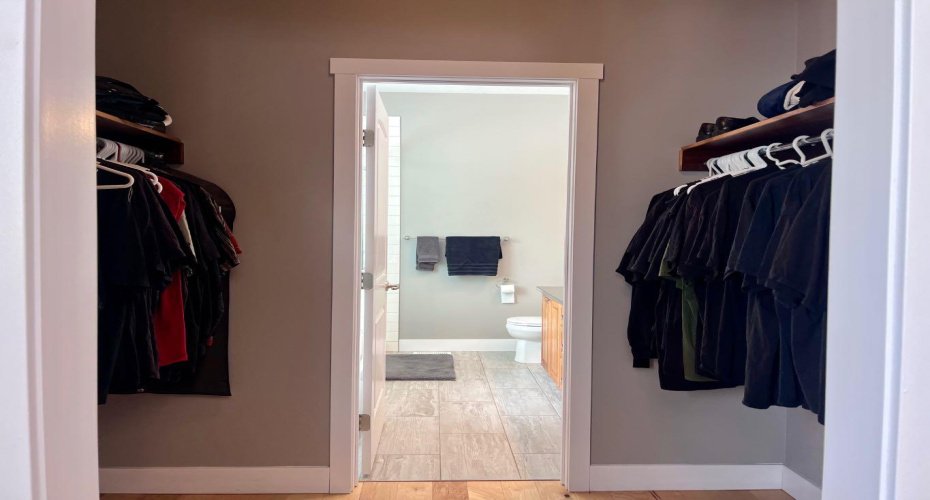 1093 Makenny Street, Hinton, Alberta T7V 1H3, 4 Bedrooms Bedrooms, ,3 BathroomsBathrooms,Residential,For Sale,Makenny,A2202823