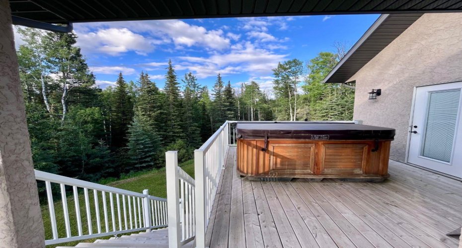 1093 Makenny Street, Hinton, Alberta T7V 1H3, 4 Bedrooms Bedrooms, ,3 BathroomsBathrooms,Residential,For Sale,Makenny,A2202823