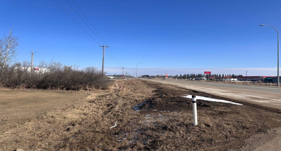 4902 50 Ave, Grassland, Alberta T0A 1V0, ,Commercial,For Sale,50 Ave,A2201666