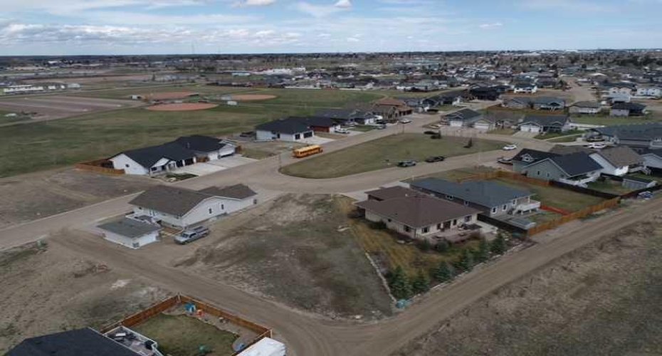 6927 Meadowview Close, Stettler, Alberta T4K 1M4, ,Land,For Sale,Meadowview,A2203905