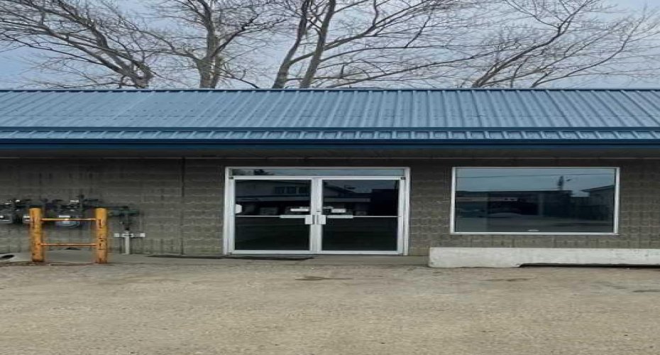 113 6 Avenue, Slave Lake, Alberta T0G 2A1, ,Commercial,For Lease,6th Ave Plaza,6,A2203986
