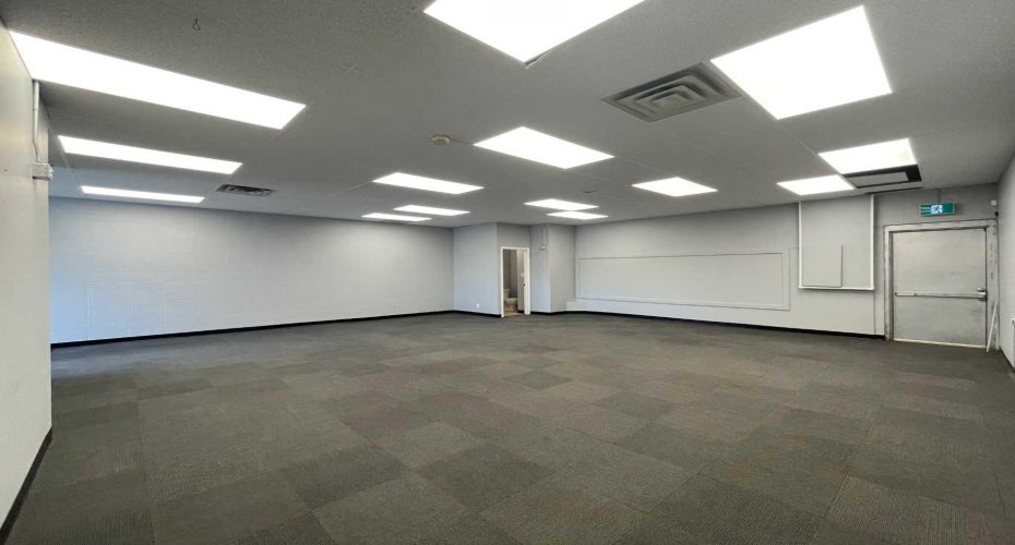 113 6 Avenue, Slave Lake, Alberta T0G 2A1, ,Commercial,For Lease,6th Ave Plaza,6,A2203986