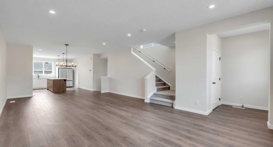 225 Heirloom Way, Calgary, Alberta T3S 0H2, 3 Bedrooms Bedrooms, ,3 BathroomsBathrooms,Residential,For Sale,Heirloom,A2203874