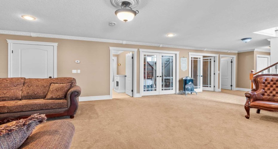 31542 HWY 2A, Rural Mountain View County, Alberta T0M0W0, 4 Bedrooms Bedrooms, ,3 BathroomsBathrooms,Residential,For Sale,HWY 2A,A2199828