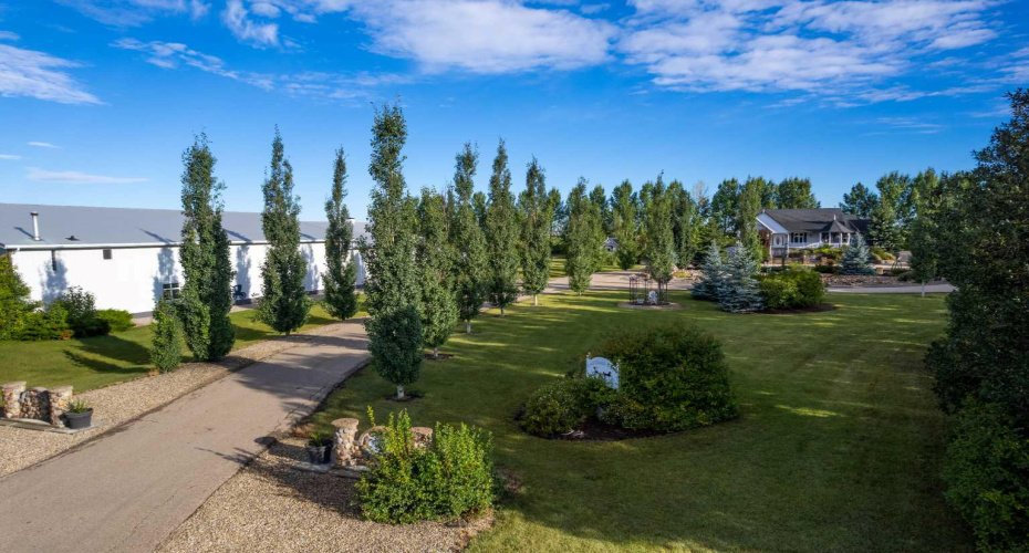 31542 HWY 2A, Rural Mountain View County, Alberta T0M0W0, 4 Bedrooms Bedrooms, ,3 BathroomsBathrooms,Residential,For Sale,HWY 2A,A2199828