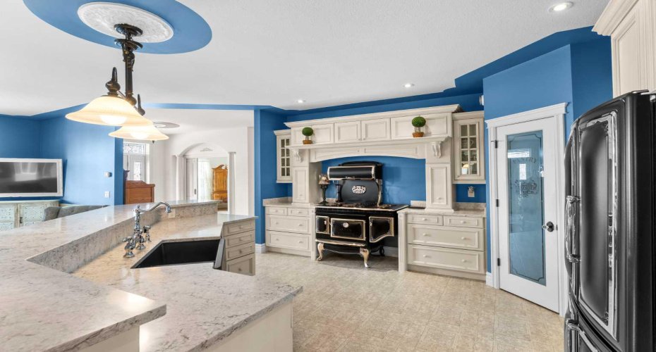 31542 HWY 2A, Rural Mountain View County, Alberta T0M0W0, 4 Bedrooms Bedrooms, ,3 BathroomsBathrooms,Residential,For Sale,HWY 2A,A2199828