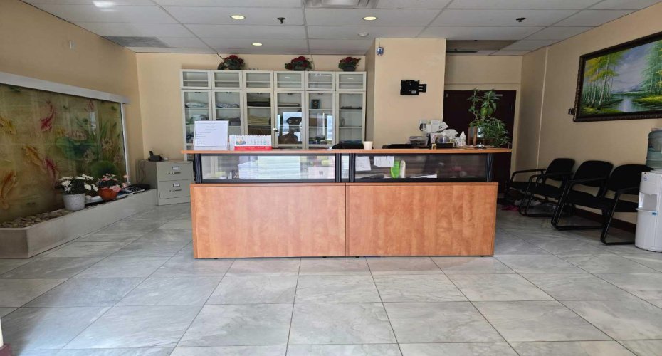 738 3 Avenue, Calgary, Alberta T2P 0G7, ,Commercial,For Sale,3,A2202128