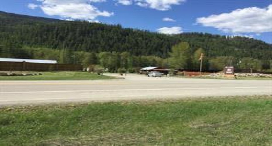 9432 Hwy 3 & 95, Out of Province_Alberta, British Columbia V0B 2P0, ,Commercial,For Sale,Hwy 3 & 95,A2204086