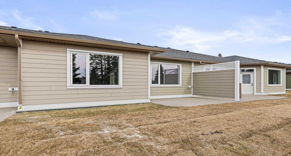 610 4 Avenue, Sundre, Alberta T0M1X0, 1 Bedroom Bedrooms, ,1 BathroomBathrooms,Residential,For Sale,4,A2200286