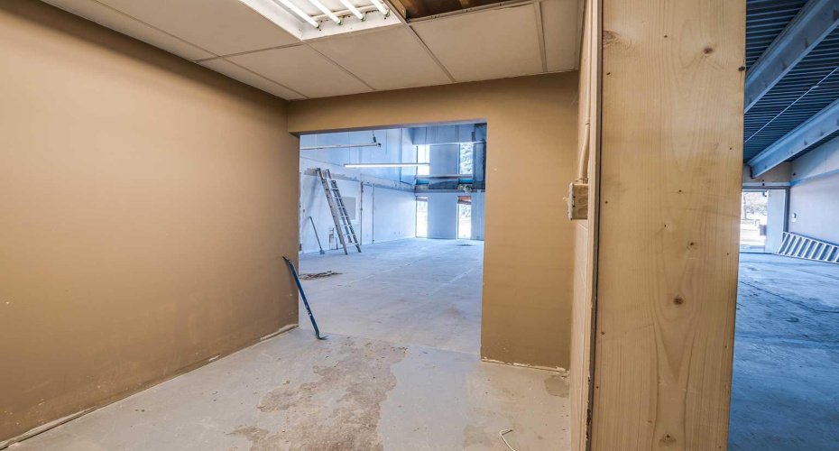 7727 50 Avenue, Red Deer, Alberta T4P 1M7, ,Commercial,For Lease,50,A2203900