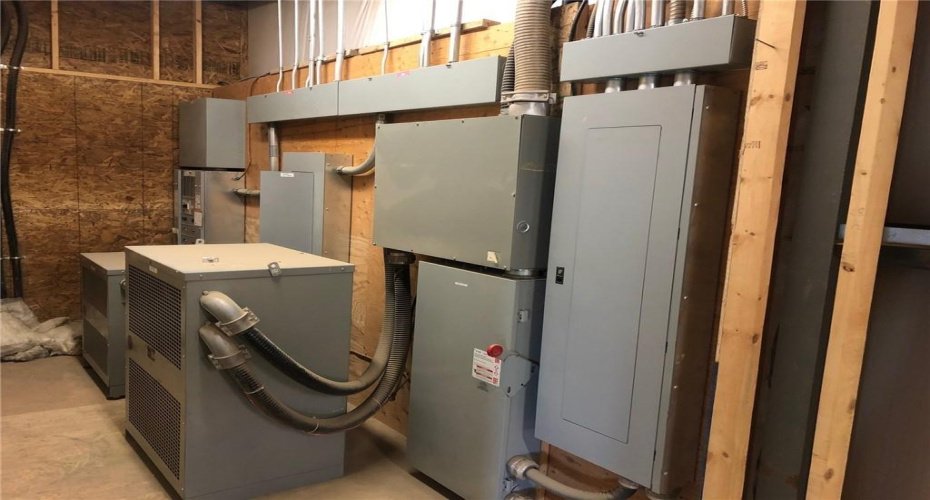 450163 82 Street, Rural Foothills County, Alberta T0L 0A0, ,Commercial,For Sale,82,A1020082