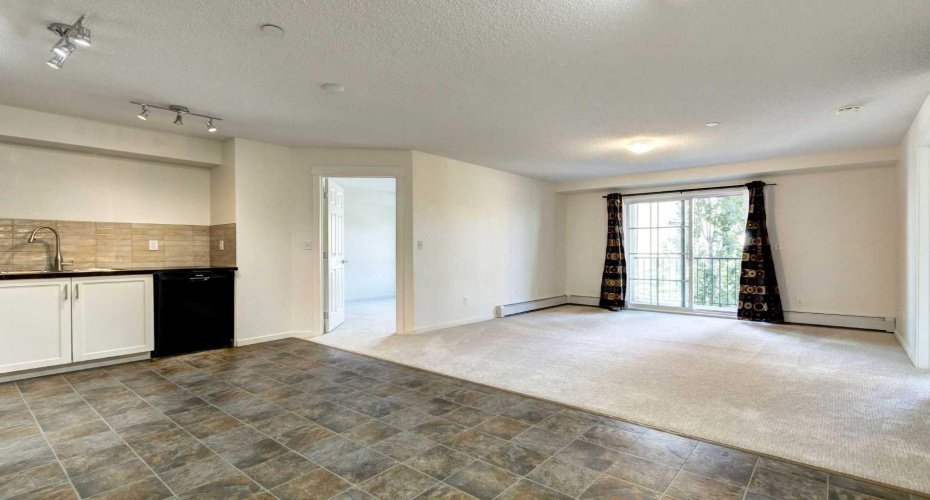 279 Copperpond Common, Calgary, Alberta T2Z1J6, 2 Bedrooms Bedrooms, ,2 BathroomsBathrooms,Residential,For Sale,Copperpond,A2205270