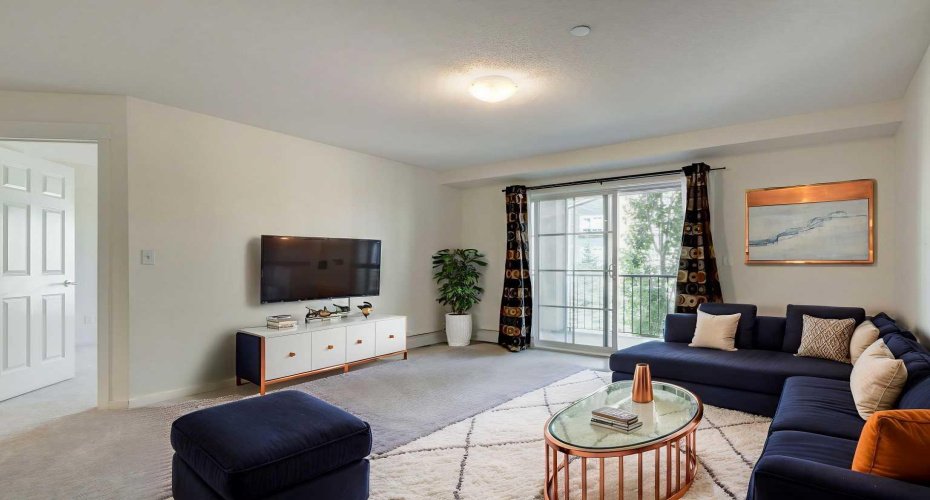 279 Copperpond Common, Calgary, Alberta T2Z1J6, 2 Bedrooms Bedrooms, ,2 BathroomsBathrooms,Residential,For Sale,Copperpond,A2205270