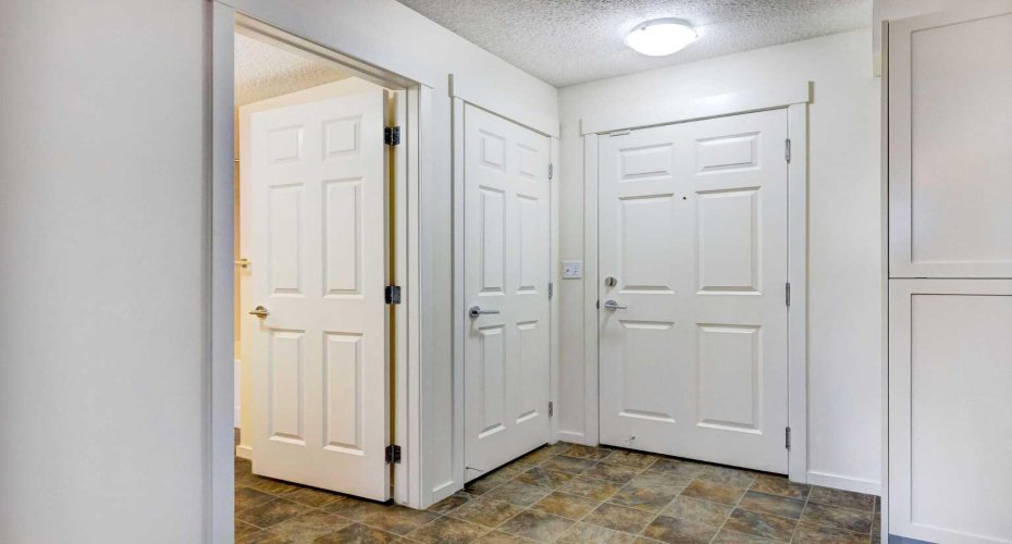 279 Copperpond Common, Calgary, Alberta T2Z1J6, 2 Bedrooms Bedrooms, ,2 BathroomsBathrooms,Residential,For Sale,Copperpond,A2205270