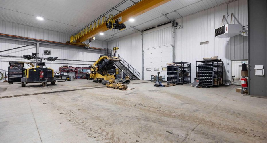 241 Royer Way, Fort McMurray, Alberta T9H0E1, ,Commercial,For Sale,Royer,A2206177