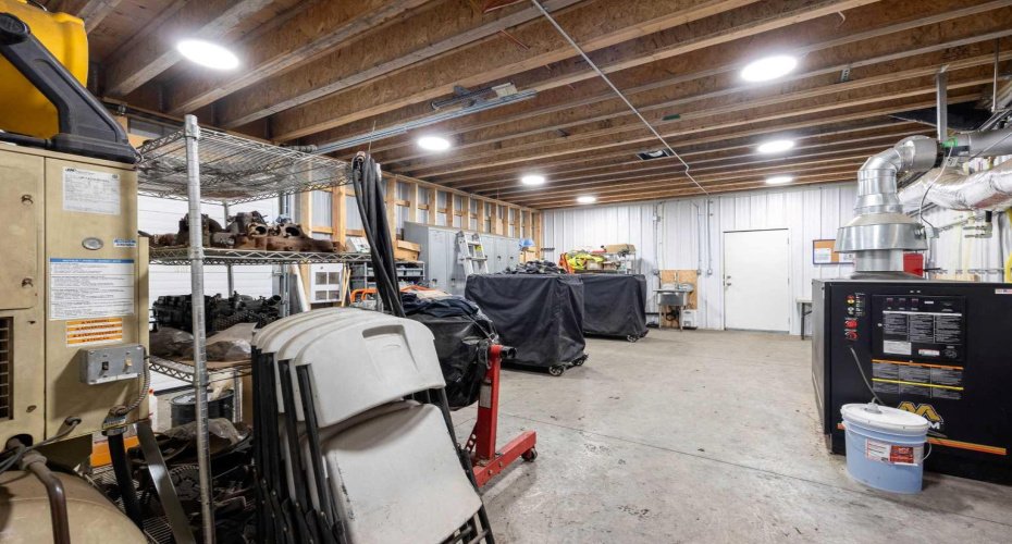 241 Royer Way, Fort McMurray, Alberta T9H0E1, ,Commercial,For Sale,Royer,A2206177