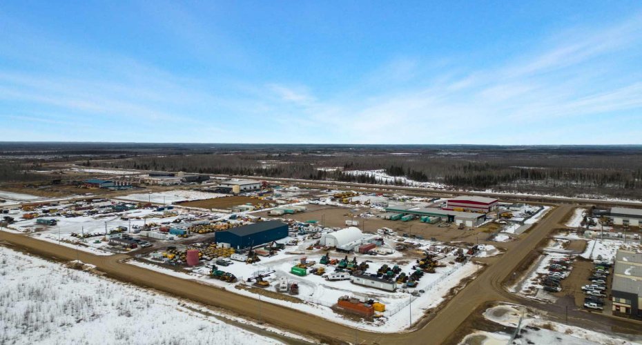 241 Royer Way, Fort McMurray, Alberta T9H0E1, ,Commercial,For Sale,Royer,A2206177