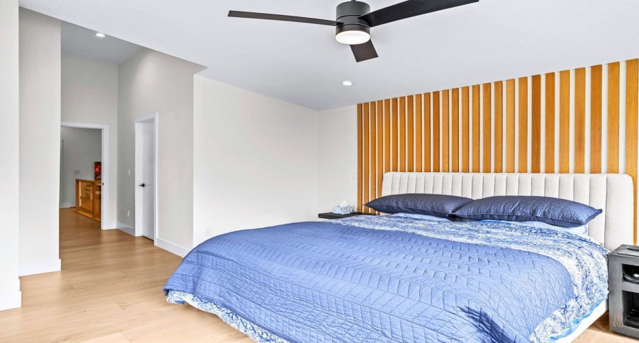 826 7th Street, Canmore, Alberta T1W 2C8, 4 Bedrooms Bedrooms, ,4 BathroomsBathrooms,Residential,For Sale,7th,A2206201