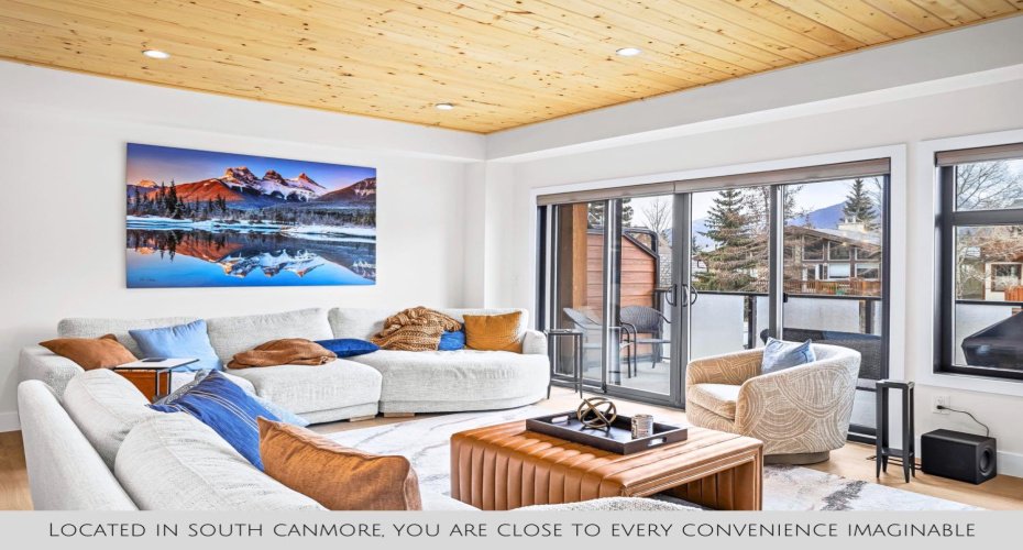 826 7th Street, Canmore, Alberta T1W 2C8, 4 Bedrooms Bedrooms, ,4 BathroomsBathrooms,Residential,For Sale,7th,A2206201