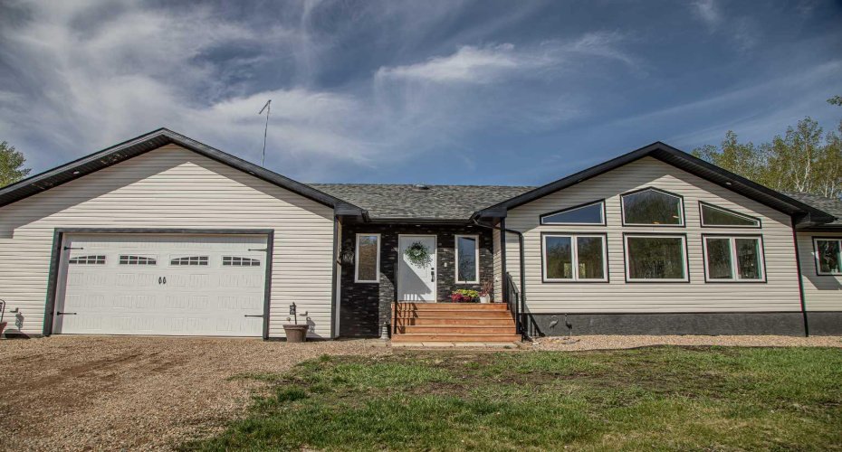 19125 Township Road 1104, Rural Mackenzie County, Alberta T0H 1Z0, 5 Bedrooms Bedrooms, ,3 BathroomsBathrooms,Residential,For Sale,Township Road 1104,A2186021