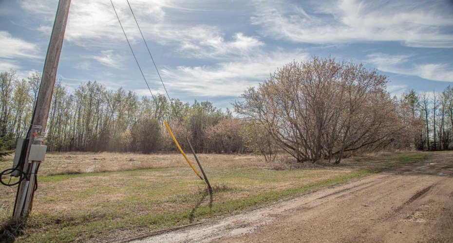 19125 Township Road 1104, Rural Mackenzie County, Alberta T0H 1Z0, 5 Bedrooms Bedrooms, ,3 BathroomsBathrooms,Residential,For Sale,Township Road 1104,A2186021