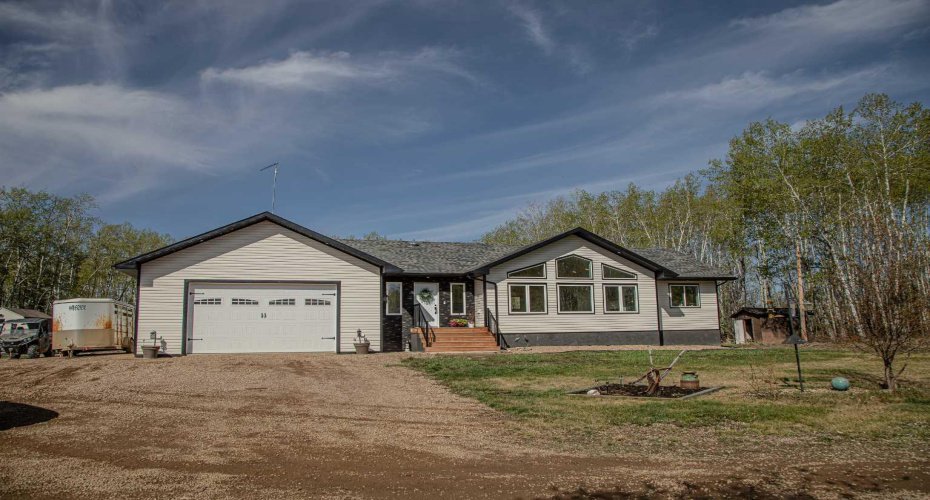 19125 Township Road 1104, Rural Mackenzie County, Alberta T0H 1Z0, 5 Bedrooms Bedrooms, ,3 BathroomsBathrooms,Residential,For Sale,Township Road 1104,A2186021