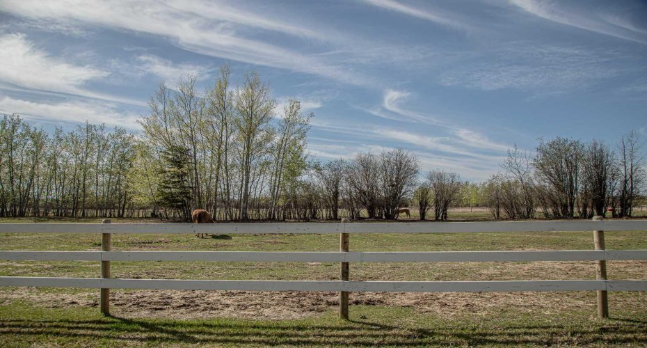 19125 Township Road 1104, Rural Mackenzie County, Alberta T0H 1Z0, 5 Bedrooms Bedrooms, ,3 BathroomsBathrooms,Residential,For Sale,Township Road 1104,A2186021