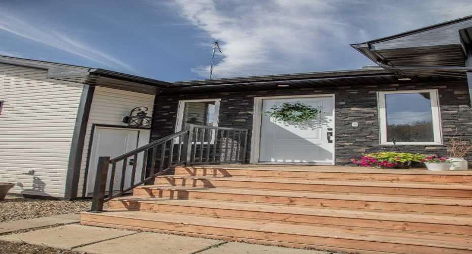 19125 Township Road 1104, Rural Mackenzie County, Alberta T0H 1Z0, 5 Bedrooms Bedrooms, ,3 BathroomsBathrooms,Residential,For Sale,Township Road 1104,A2186021