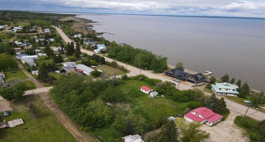 Lot 5A, 5B, 5C Peace River Avenue, Joussard, Alberta T0G 1J0, ,Land,For Sale,Peace River Avenue,A2207293
