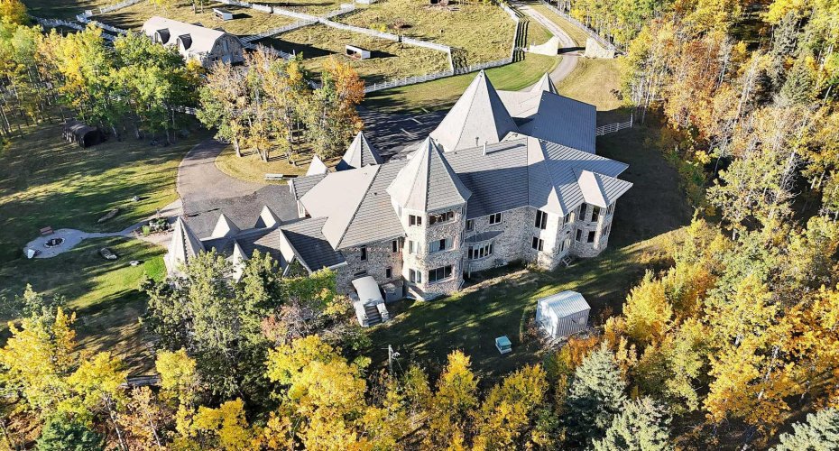 31027 Range Road 50, Rural Mountain View County, Alberta T0M 0R0, 10 Bedrooms Bedrooms, ,13 BathroomsBathrooms,Residential,For Sale,Range Road 50,A2204934