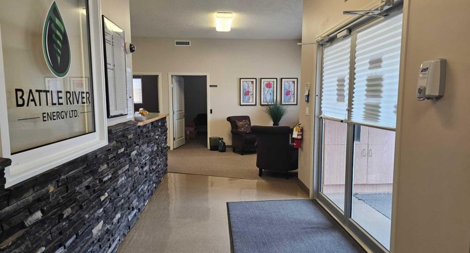 4913 VICTORA Avenue, Coronation, Alberta T0C1C0, ,Commercial,For Sale,VICTORA,A2138610