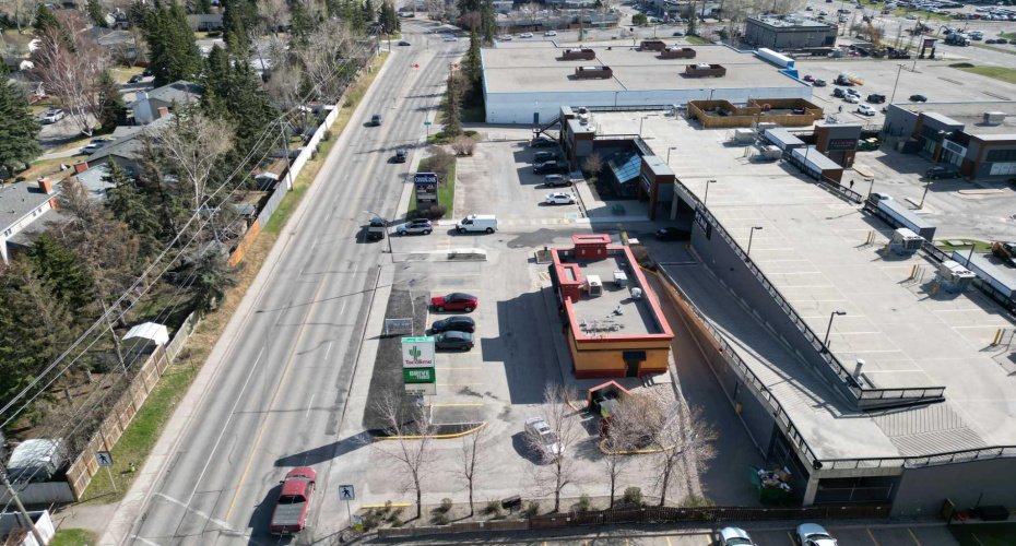 10440 Macleod Trail, Calgary, Alberta T2J0P8, ,Commercial,For Lease,Century Park Plaza,Macleod,A2208660