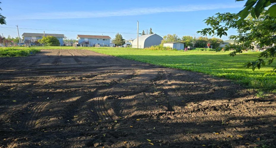 217 2 Avenue, McLennan, Alberta T0H 2L0, ,Land,For Sale,2,A2208947