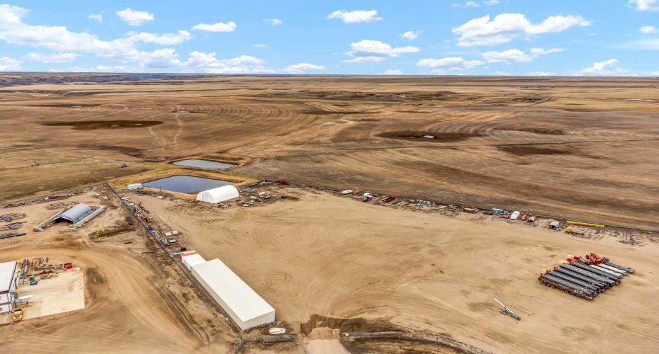 7013 Old Trans Canada Highway, Rural Cypress County, Alberta T0J 2P0, ,Land,For Sale,Old Trans Canada,A2209504