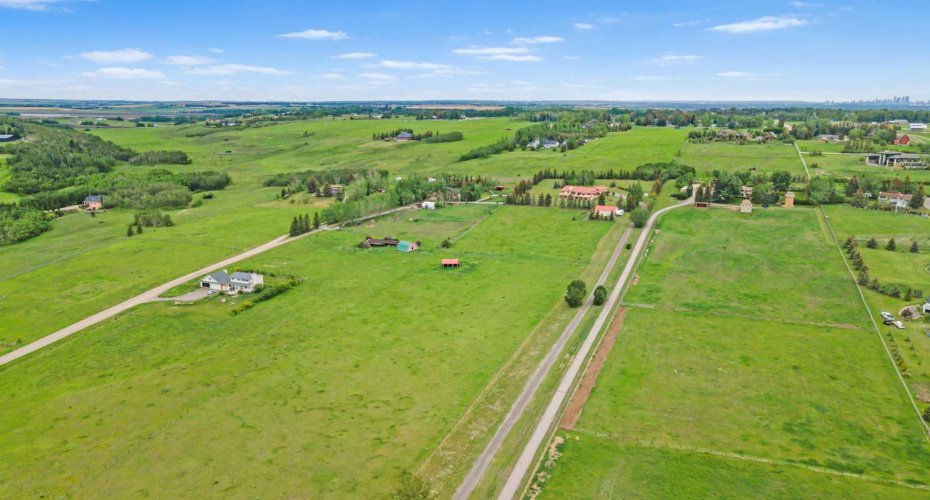 80054 226 Avenue, Rural Foothills County, Alberta T1S 2Z1, 5 Bedrooms Bedrooms, ,4 BathroomsBathrooms,Residential,For Sale,226,A2206623