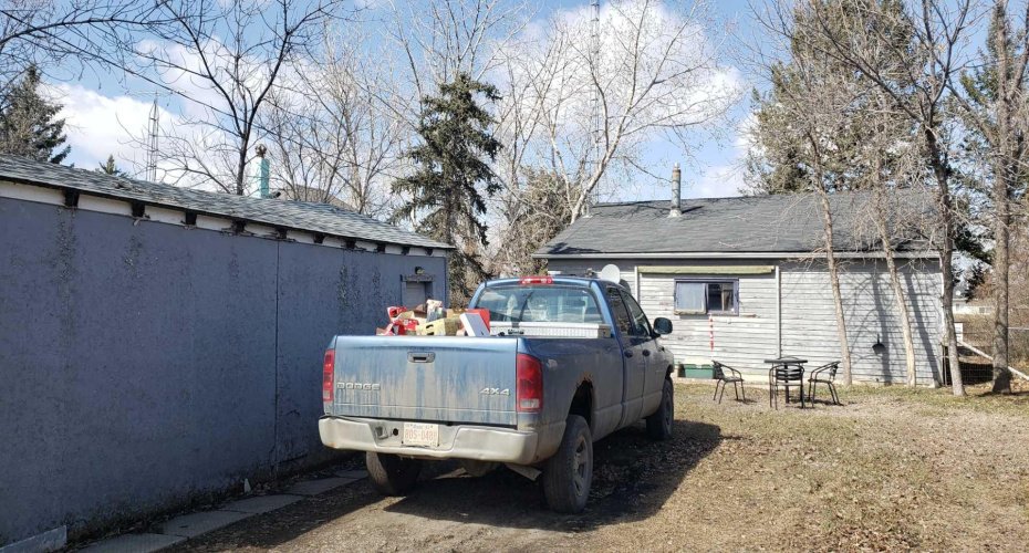 216 3 Avenue, Champion, Alberta T0L 0R0, 2 Bedrooms Bedrooms, ,1 BathroomBathrooms,Residential,For Sale,3,A2209033